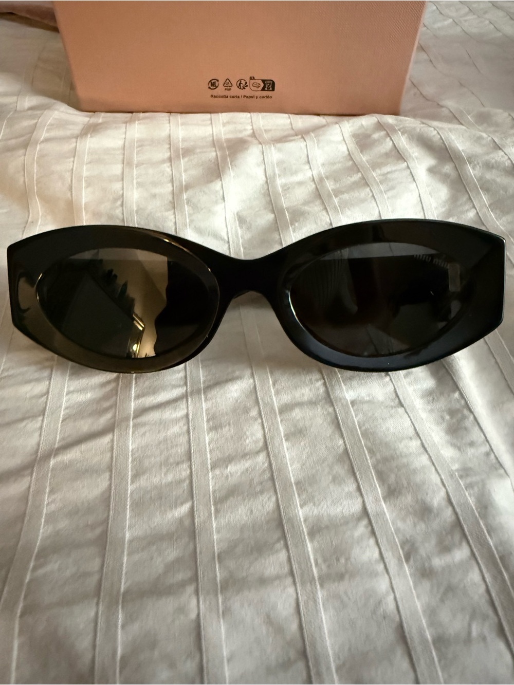 Miu miu Sunglasses